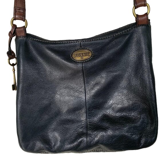 Fossil Cowhide Leather Gold Hardware Boho Crossbody Bag - Picture 9 of 12